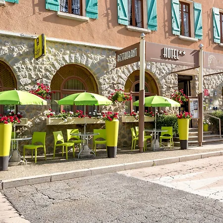 Logis L'avenue 3*